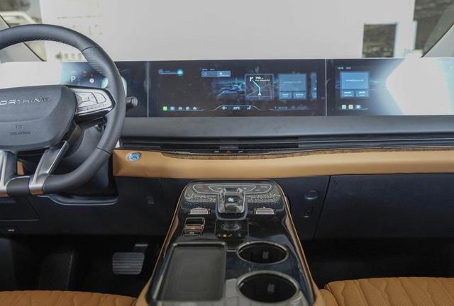 东风风行太能打了，9-11月连续三月销量破万，11月以10191辆同比超30%逆势领跑，星海系列成为销量增长发动机-有驾