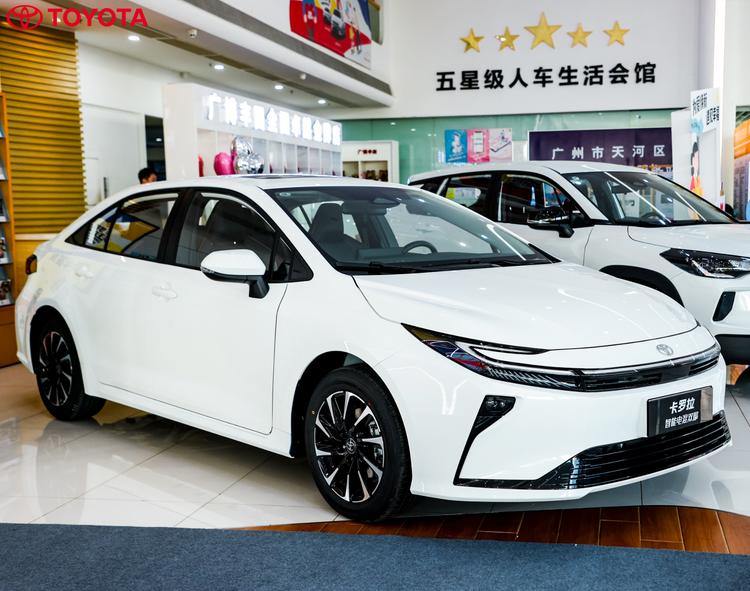 车企销量腰斩榜__卡罗拉报价丰田卡罗拉最新报