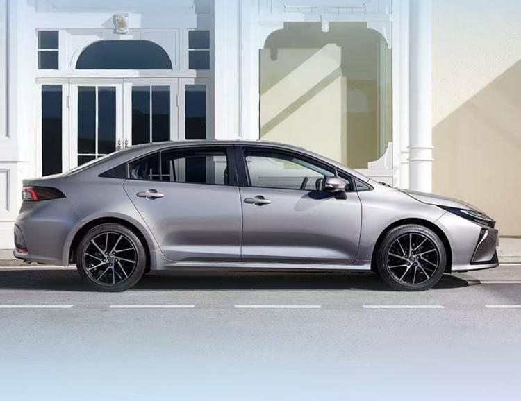 卡罗拉报价丰田卡罗拉最新报__车企销量腰斩榜