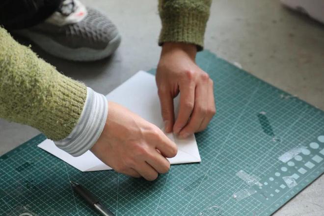 吉尼斯纸飞机世界纪录__突破吉尼斯纪录的纸飞机