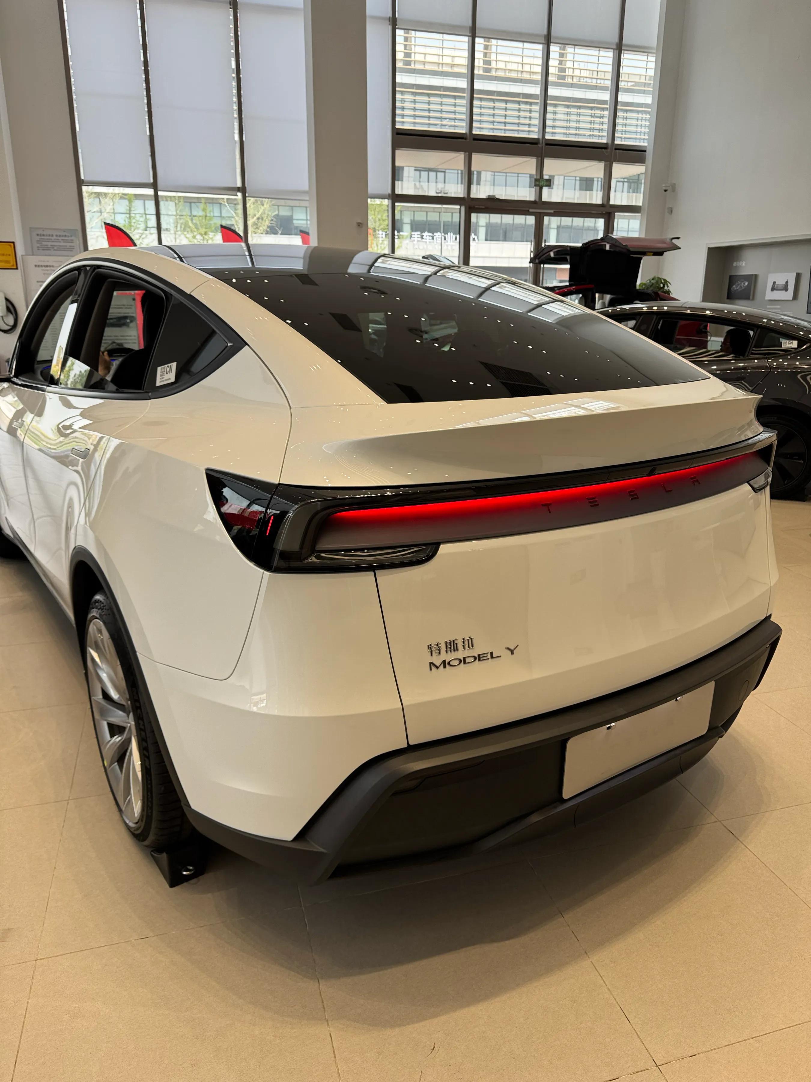 _车子停一晚上就亏电_汽车停几天续航里程变少