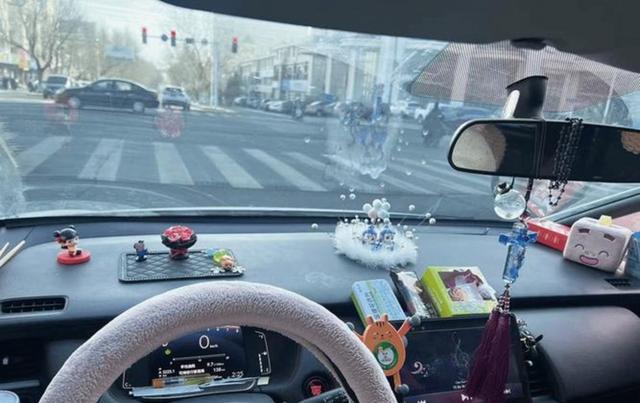 作为2025款星纪元es增程版车主，叨唠买车后加装配置的一些车品体验，有真香也有踩坑经验分享，给准备入手的朋友提个醒-有驾