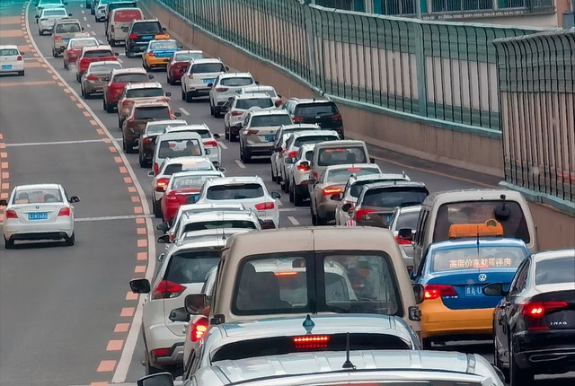 _车毁师傅停启说出维修理由_修车师傅把车弄坏了谁赔