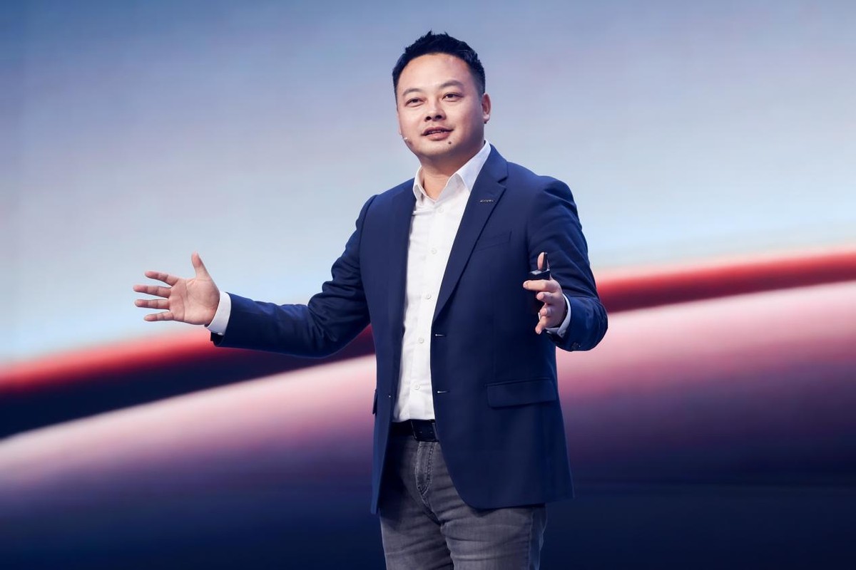 _星途品牌之夜开启3.0时代，迈向全球性能豪华品牌创新者_星途品牌之夜开启3.0时代，迈向全球性能豪华品牌创新者