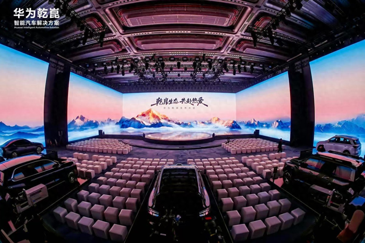 启境猎装轿跑未上市先火，BBAP经销商天团加持！