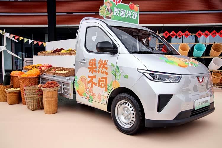 _荣光s谍照五菱荣光论坛_五菱荣光怎么样五菱汽车