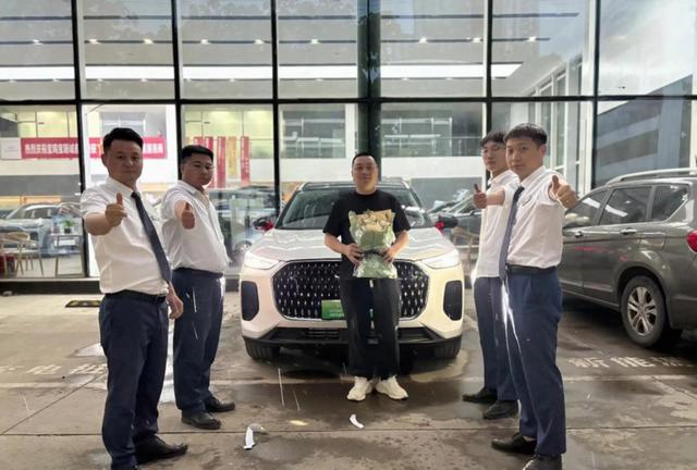 奇瑞车主吐槽发动机终身质保成摆设,6000公里一次强制保养成新负担,郊区车主奔波4S店时间金钱两受损-有驾