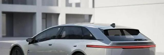 丰田这台老实车突然不老实了，背后的账比你想得更现实-有驾