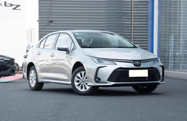 丰田这台老实车突然不老实了，背后的账比你想得更现实-有驾