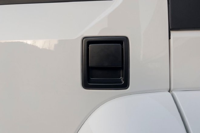 北京越野BJ40探险家上市 售价14.99-15.99万元