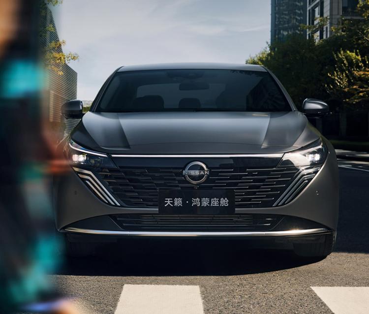 日产天籁销量怎么样_日产新款天籁概念_