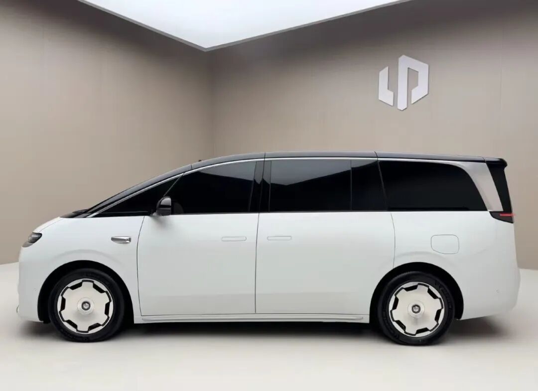 _驻马店党进是谁的_胜利车图片