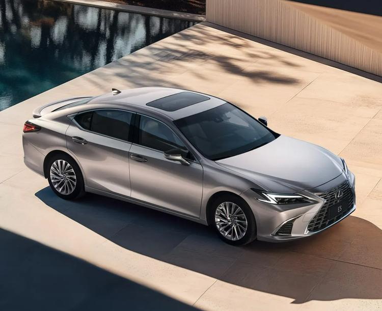 雷克萨斯性价比高的车型__性价比最高的雷克萨斯suv