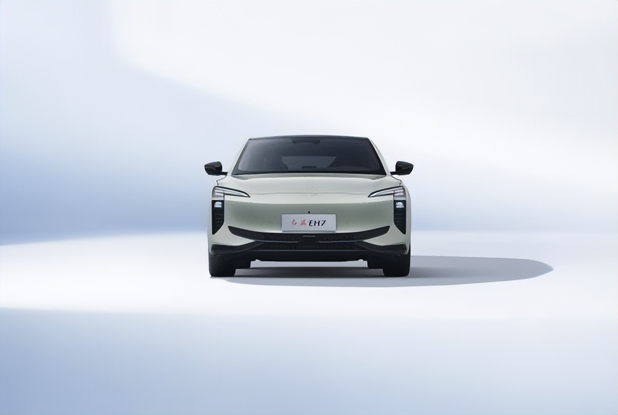 刮东北风时红旗向哪飘_刮东风红旗往什么方向飘_