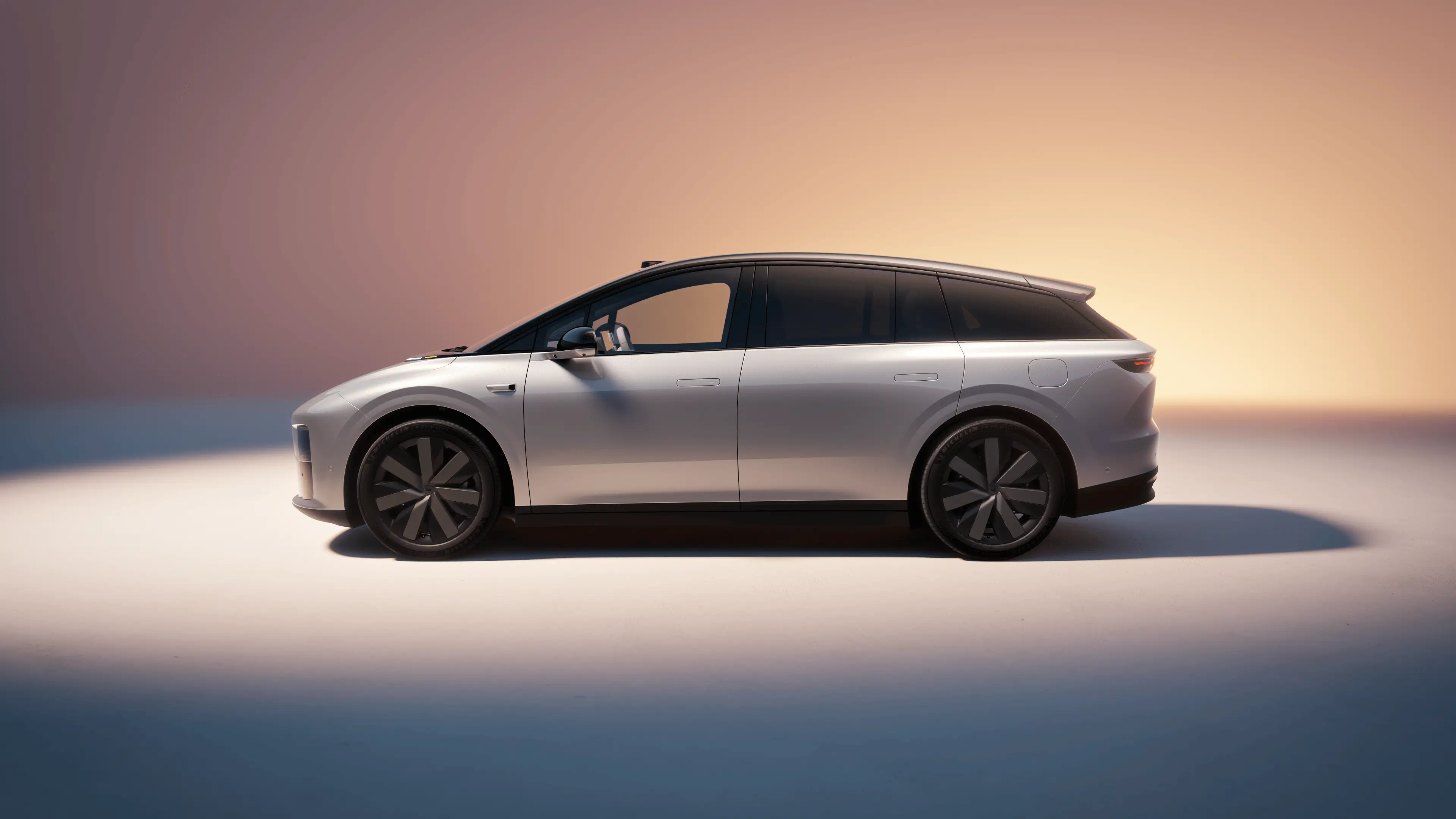 _理想汽车停产_理想汽车是否倒闭