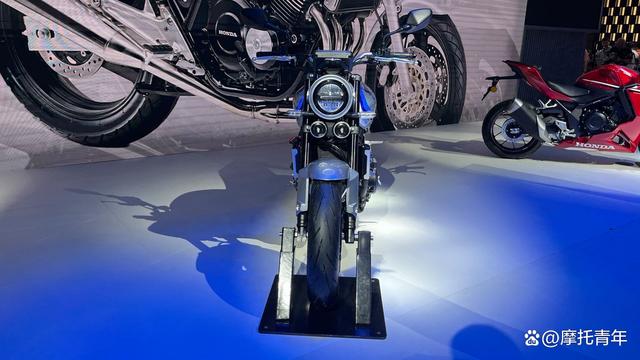 爆料本田CB500SF要卖5万多！为信仰掏腰包，这回值不值？-有驾