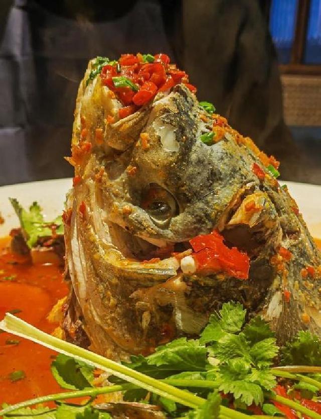 一年卖43万辆！3万小车满街跑，中国人不爱大车了？