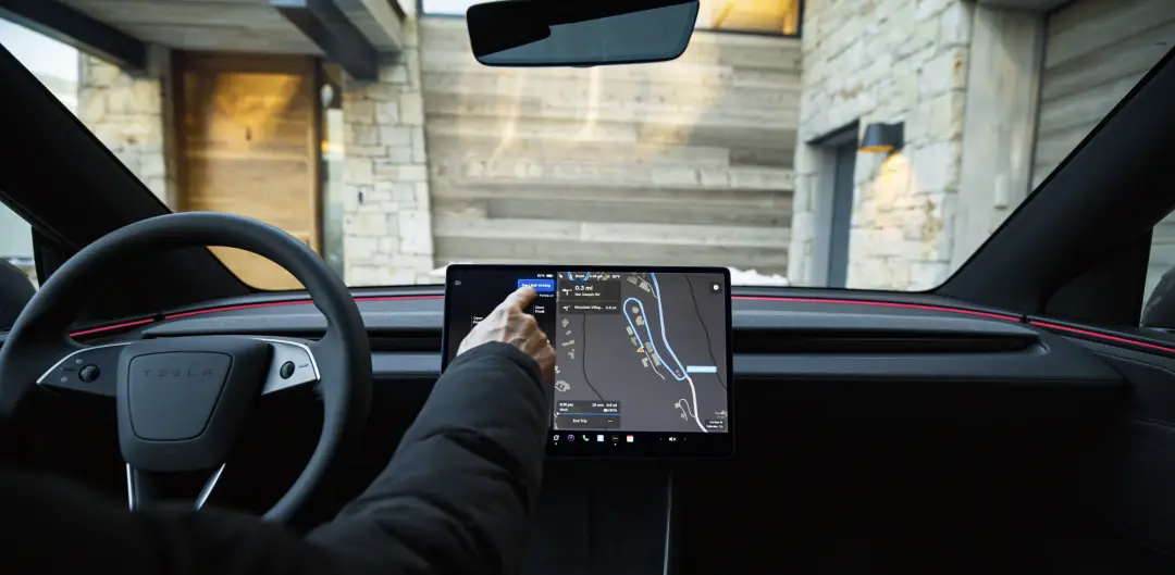 特斯拉马斯克占股__特斯拉净利润下滑46%，马斯克“去汽车化”