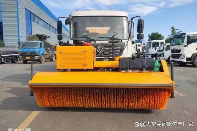 耀邦车载雪铲制造商科普冬季行车安全与高效除雪工具选择指南-有驾