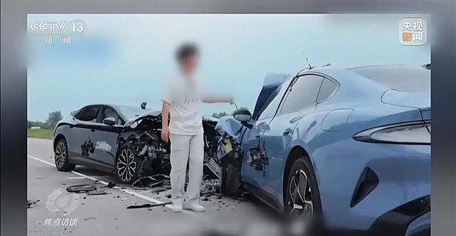 新能源车测评黑幕曝光！央视揭穿60万粉丝博主收钱抹黑，车主竟遭线下吐口水？