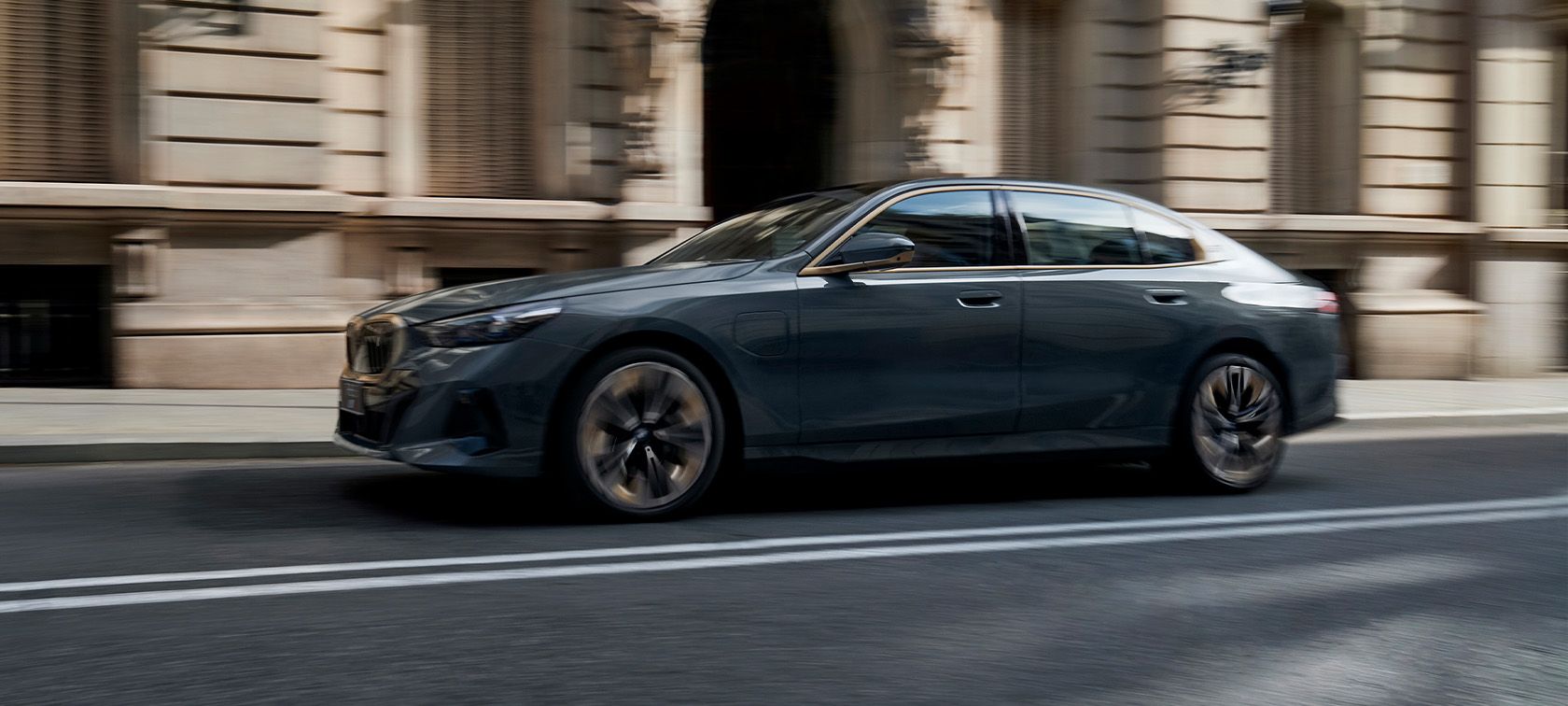 宝马大降价__宝马近期大幅降价