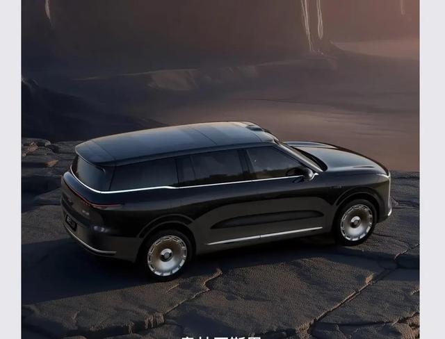 智己LS9:春节长途自驾,它比你更懂“从容”-有驾