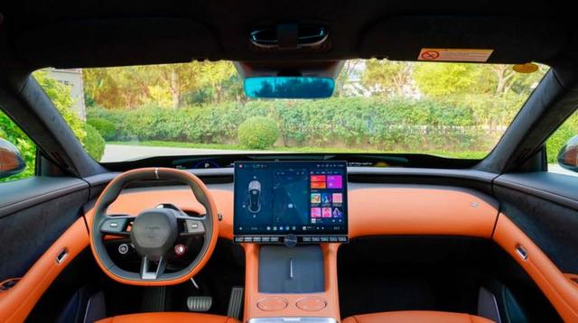 小米副总裁胡峥楠带队、雷军亲自站台，小米首款增程SUV YU9已进入量产前最后冲刺阶段，极寒测试抢先实测用户场景，预计上半年正式发布-有驾