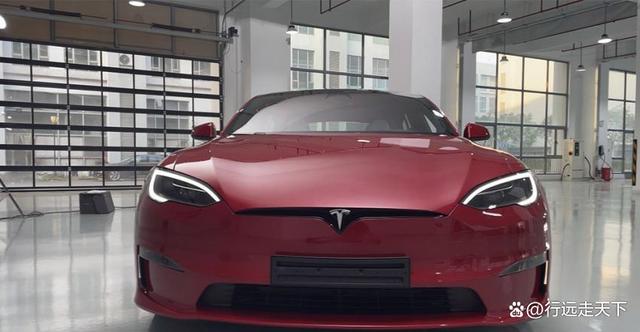 特斯拉停产ModelSX,十年旗舰落幕,卖不动只是表象-有驾