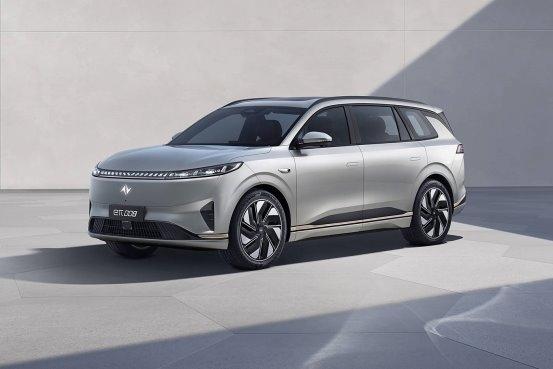 品味与实力并存：适合都市精英的四款高端SUV-有驾