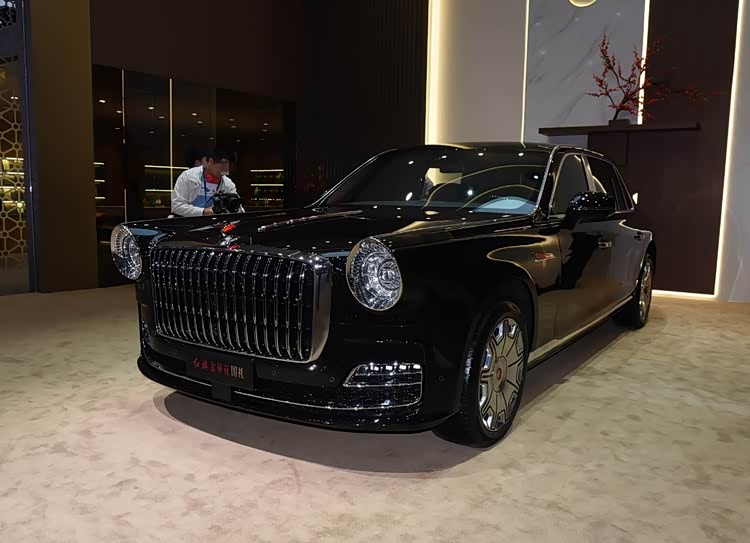 华为红旗定制版_华为红旗汽车_