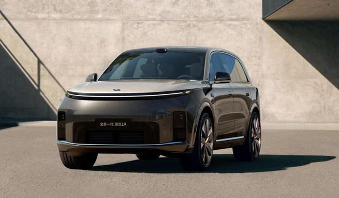 新一代理想L9今年二季度发布 李想：将提供定制版双色车身