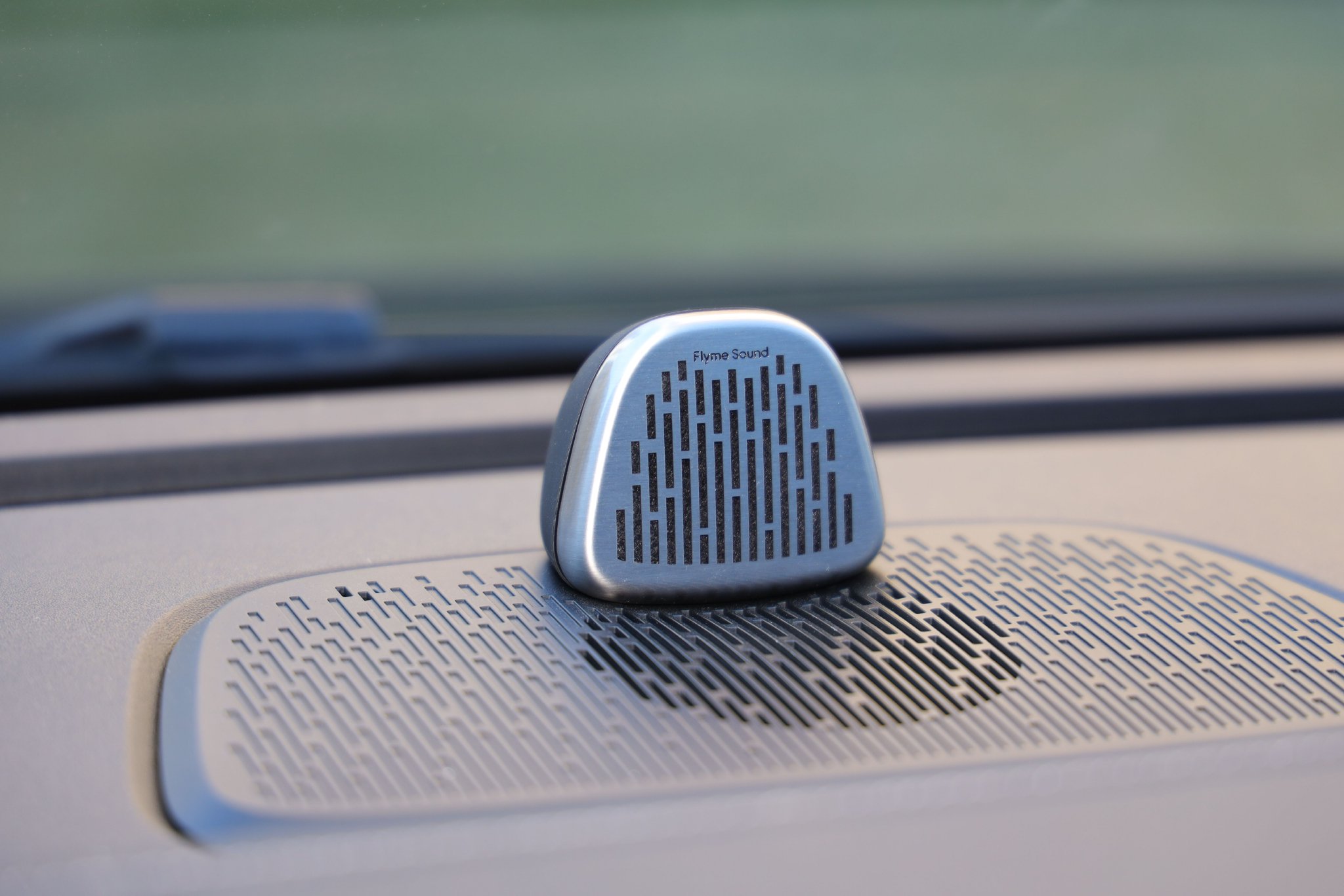 吉利银河V900正式上市 限时售价26.98万起