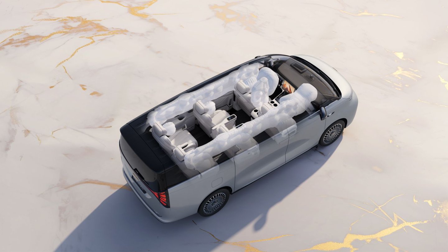 吉利银河V900正式上市 限时售价26.98万起