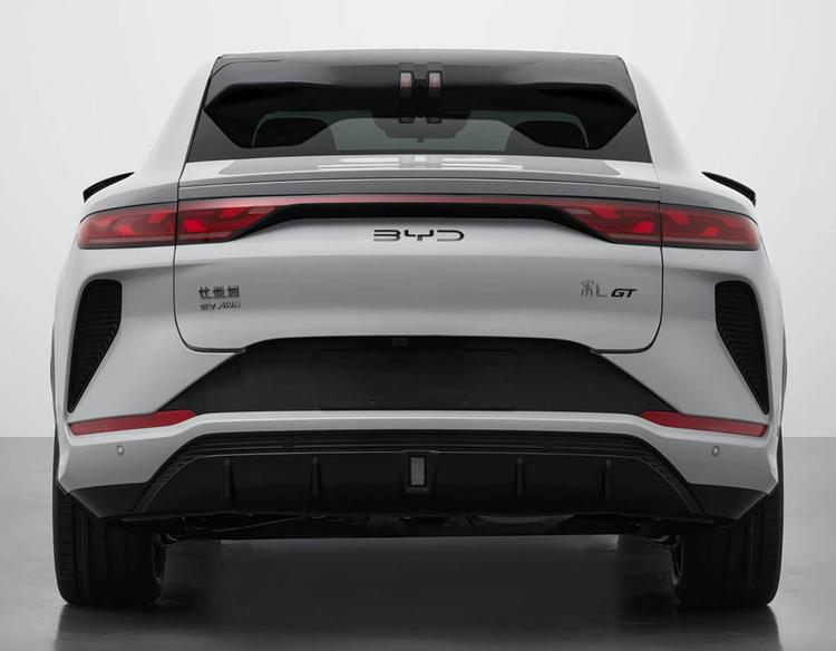 比亚迪有款新车上市_比亚迪2022年新车上市进程_