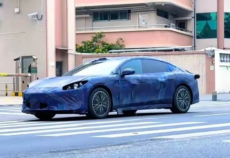 _比亚迪2022年新车上市进程_比亚迪有款新车上市