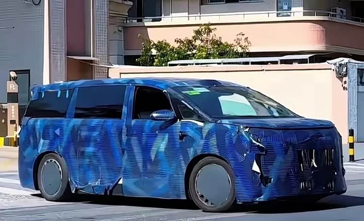 比亚迪有款新车上市_比亚迪2022年新车上市进程_