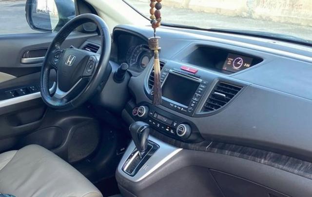 CRV用车群众的眼睛是雪亮的，我身边开CRV的朋友销量口碑都很好，这车空间宽敞动力足油耗低质量可靠-有驾