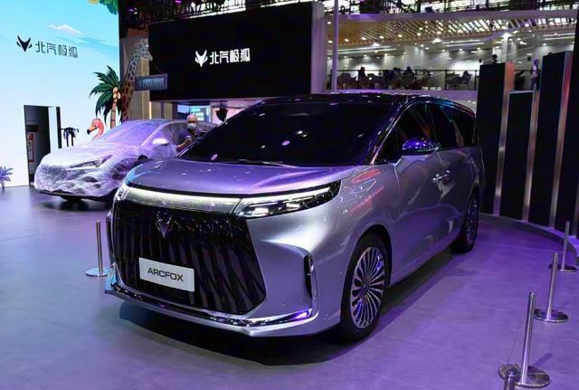 北汽合资断奶成功？醒醒，自嗨的庆功宴开早了！-有驾