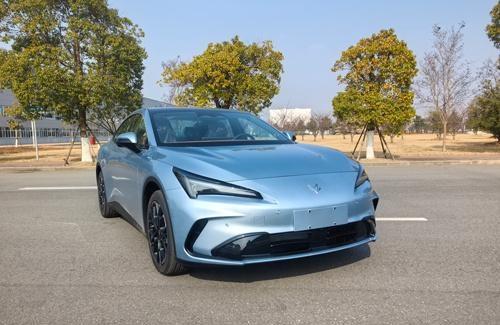 北汽合资断奶成功？醒醒，自嗨的庆功宴开早了！-有驾