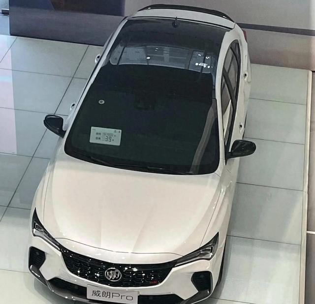 10万内最强轿车对决：威朗Pro对比伊兰特，实测颠覆传统认知