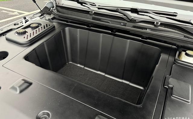 十万级电车刺客?拆穿威麟R08 EV这把“电镐”的真面目-有驾