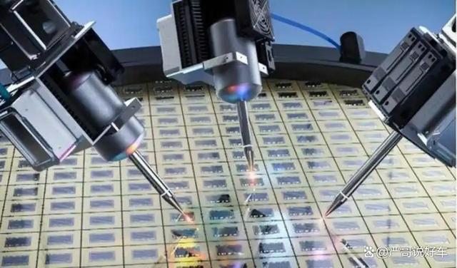 售价55.98万元!理想汽车押宝终极版L9 Livis,2560TOPS算力+全域激光雷达,硬刚极氪9X争夺高端市场-有驾