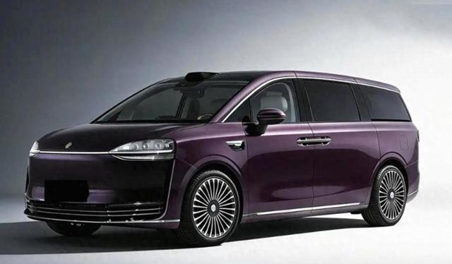 智界能不能翻身,就看这次V9表现如何,问界M5、M7卖得不佳后,靠M9和M8稳固品牌优势,才能维持市场竞争力-有驾