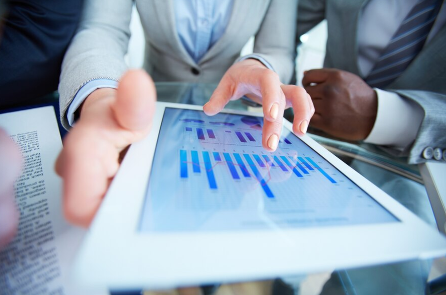 英伟达抛弃+谷歌降维打击，游戏业黄昏将至？