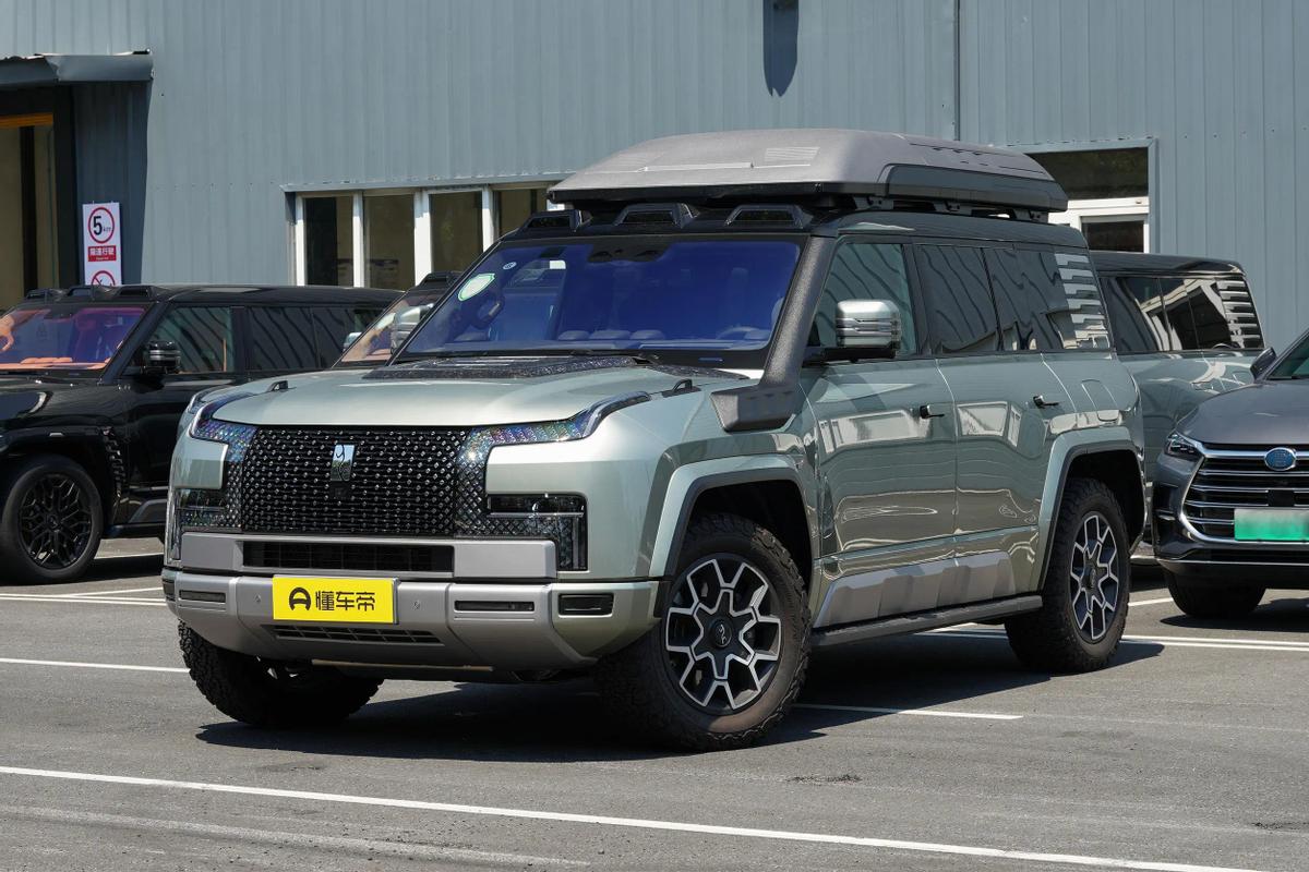 方程豹开始做轿车!听句劝,咱专心做SUV不行吗?__方程豹开始做轿车!听句劝,咱专心做SUV不行吗?