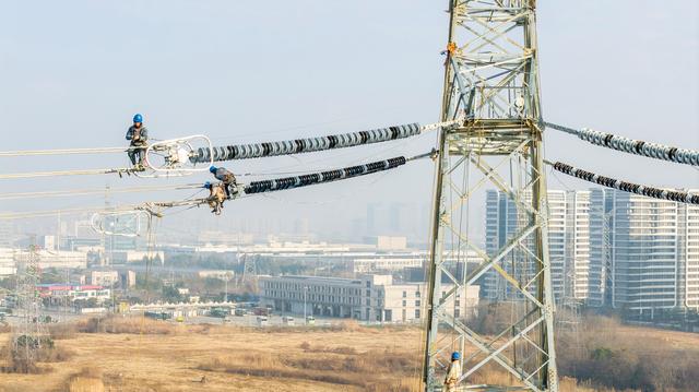 10分钟充400公里！别克这一枪直接打穿欧美电动车天花板-有驾