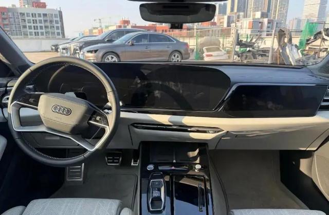 现款A6L降至28万，新款配华为智驾，该入手还是等下一代？-有驾