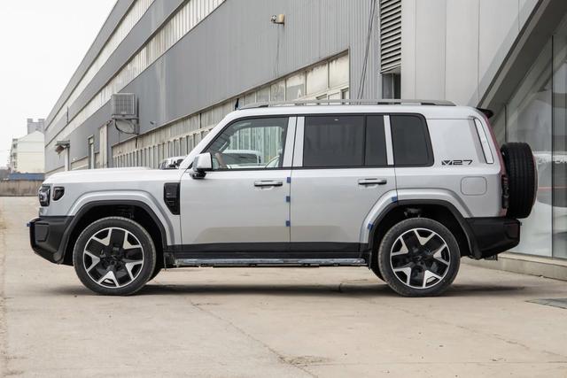 12家车企年销量目标：奇瑞冲击320万辆，零跑、鸿蒙智行100万辆-有驾