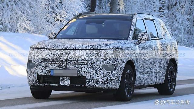 全新现代途胜谍照曝光，分体式大灯上车，造型更硬朗