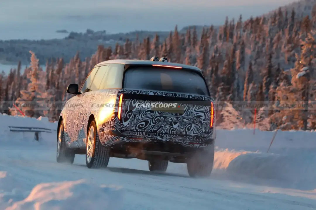 路虎揽胜电动汽车官方价格_路虎揽胜谍照_